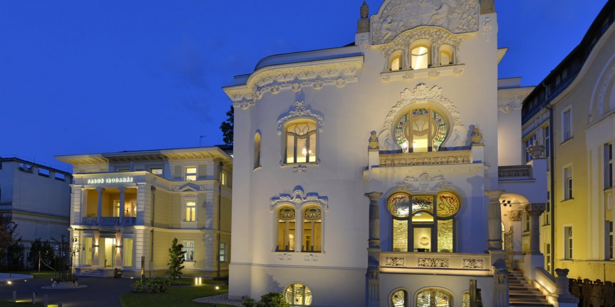 Bemutatkozás Budapesten a Resoart Villában