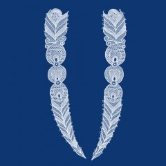 Pávatollas ruhadísz (nagyobb)